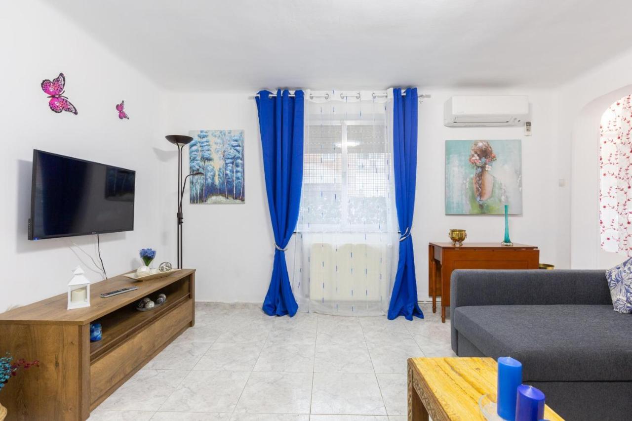 Apartamento Casa De Campo - Alojamiento De Temporada — Photos 1